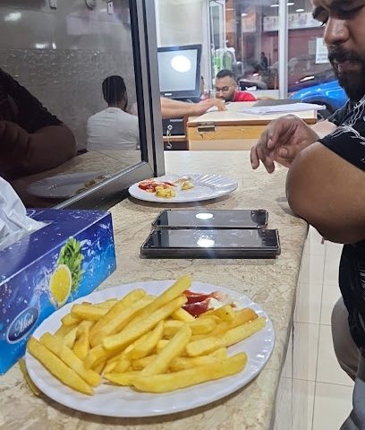 مطعم الكتكوت - سار - +973 1771 2712