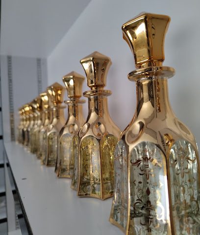 أرض أريج للعطور - الرفاع - +973 3457 1140