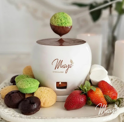 مايا - سلماباد - +973 3920 4222