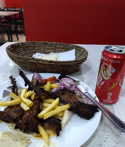 مشاوي وشاورما هوم تاون - الجفير - سار - +973 1736 9494