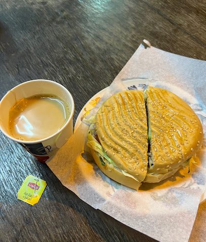 ارض الفليه Fillet Land Sandwich - سلماباد - +973 1722 5446