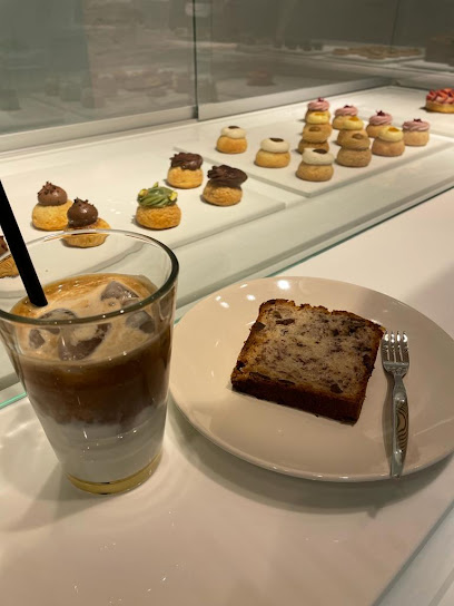 JOY Patisserie Paris - Janabiyah