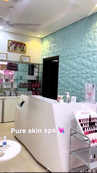 بيور سكين سبا الرفاع - Bahrain|Riffa|bldg 618G Rd No 1311 Block 913 Bukuwarah East