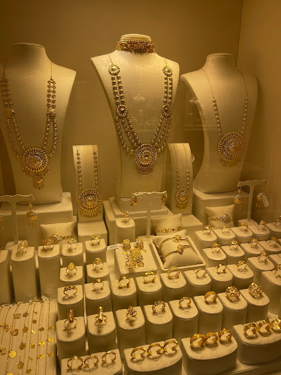 مجوهرات العلوي - Bahrain|The Avenues Mall Central Market 3977