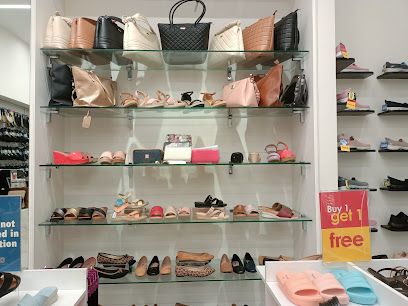 حذاء لطيف - مجمع البحرين - سند - +973 1700 8791