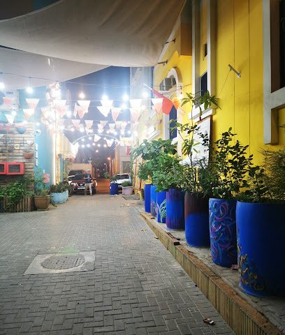 الطريق التعليمي لم بحرين ترست - النويدرات - +973 1722 3781