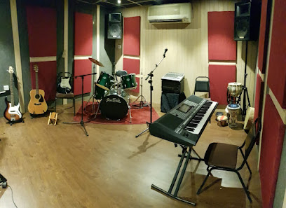 R1studio - شمال السهلة - +973 6633 9700