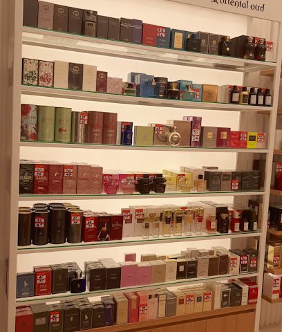 عطور الحاج ، سيتي سنتر البحرين - الرفاع - +973 3337 7155