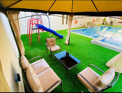 تجمع F&M - سترة - +973 3311 2566