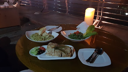 مطعم وصالة شي العين - الصخير - +973 1332 0615