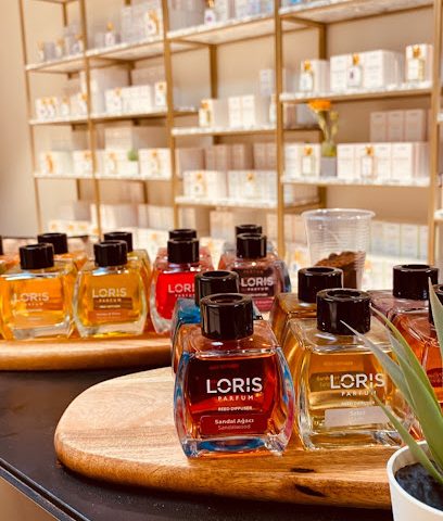 عطر لوريس - الرفاع - +973 3995 8886