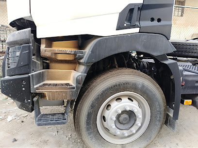 المركبات الثقيلة (رينو) - أبين هندي - BSC (c) - فيلا 2284 طريق 2757 مجمع 327 - +973 1770 1298