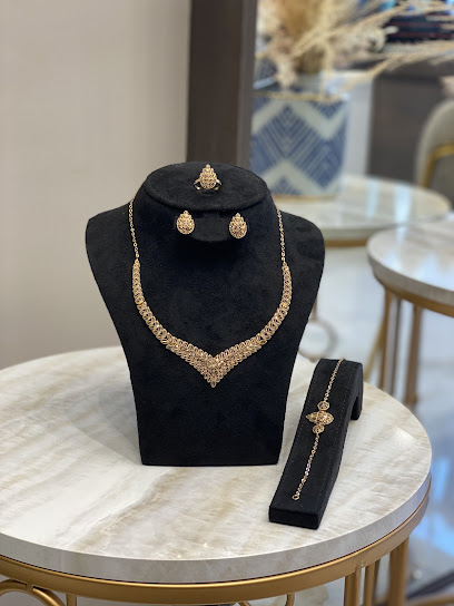 مجوهرات العين مجوهرات العين - Bahrain|251|Road 12 block 251 shop 25B Galali