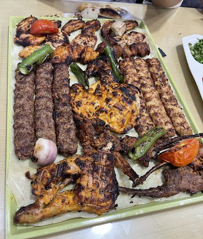 مطعم الميزان - سلماباد - +973 1713 5555