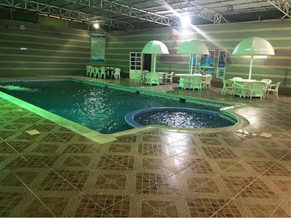مسبح الدانة. - سترة - +973 3941 9939