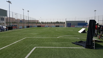 ملعب كرة قدم الأبطال - سيف - +973 7777 8822
