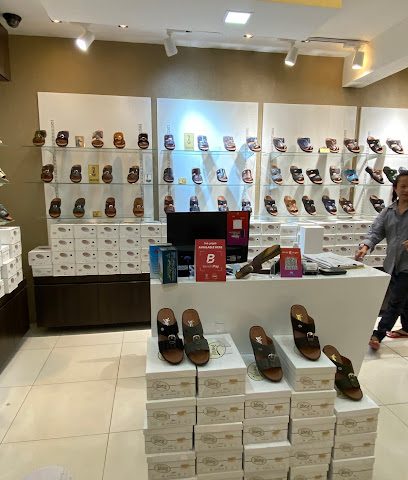 أحذية فيرونا - سند - +973 7708 8008